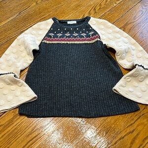 THML Sweater with bell sleeves. Gray, cream.  Size Small. Great condition.